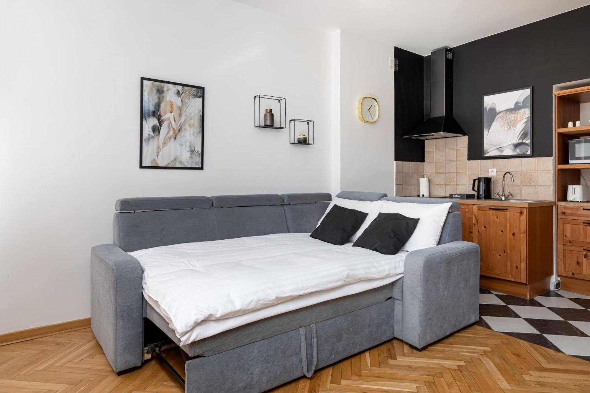 Fashioned Apartment Rycerska By Noclegi Renters Warsaw Luaran gambar