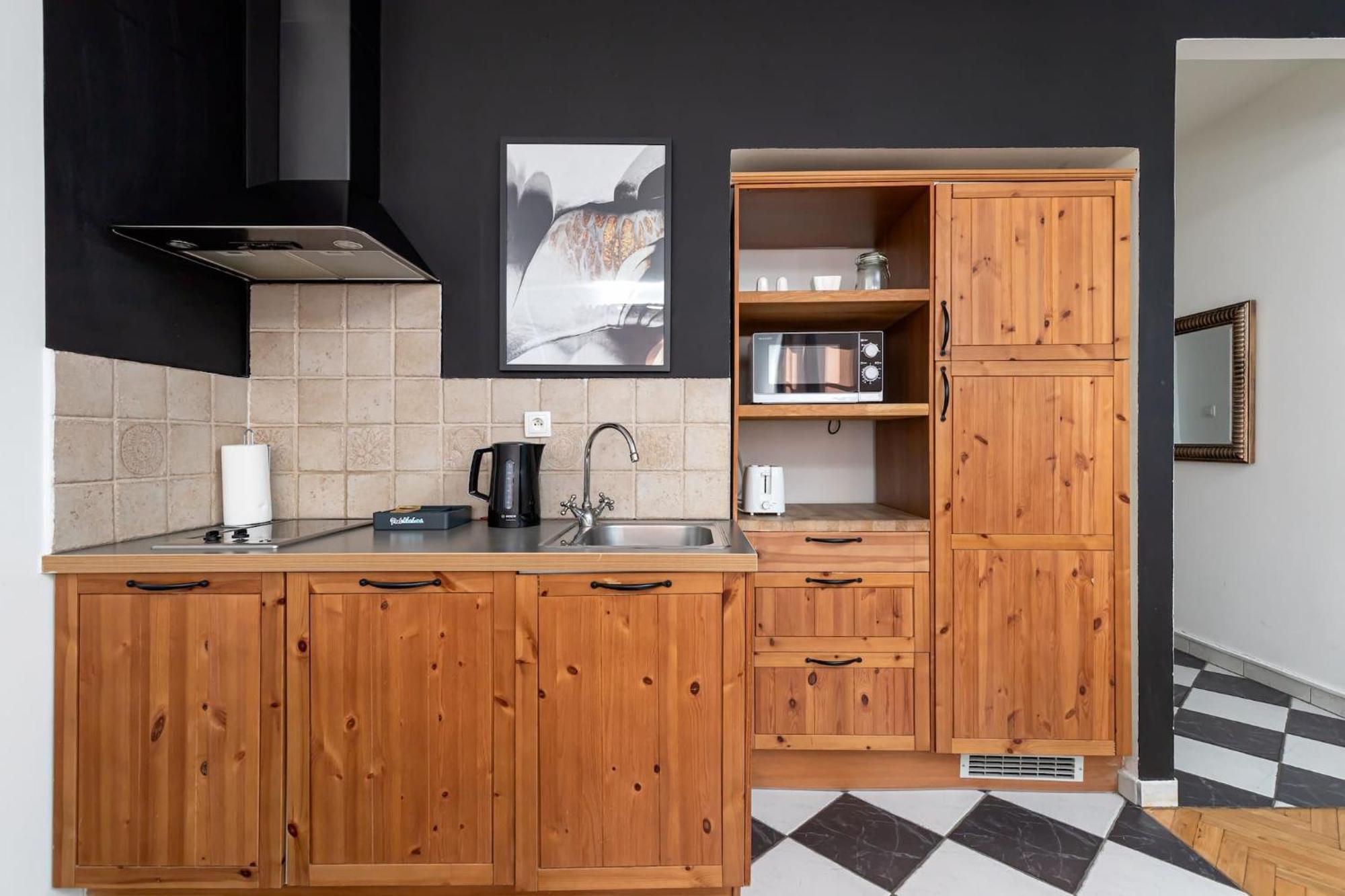 Fashioned Apartment Rycerska By Noclegi Renters Warsaw Luaran gambar